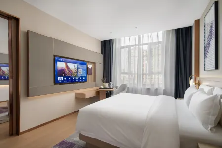 Lavande Hotel · Korla Jiuding Market Branch