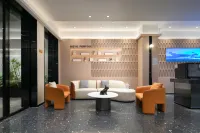Me Young Me House Hotel (Taojiang Pedestrian Street)