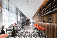 지닝 옌저우 래디슨 레드 호텔