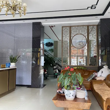 Baoshan Tiantian Ping'an Hotel