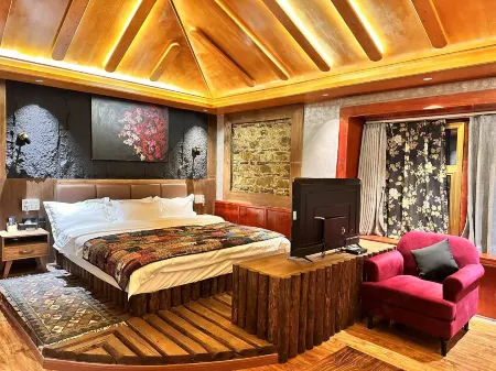 Kawa Meiduo Folk Inn Отели рядом с достопримечательностью «Banghe and Sela»