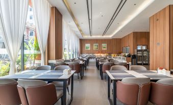 HiTi Hotel(Xishuangbanna Gasa Airport Railway Station Store)
