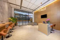 Burton Livable Hotel