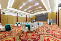 Longmeida Hotel (Longyan Railway Station Minxi Trading City Branch)