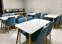 Jingyi Meichen Hotel (Shiyan Beijing Road Hanjiang Normal University Branch) Các khách sạn ở Thập Yển