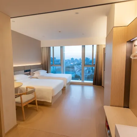 Yueqing International Hotel