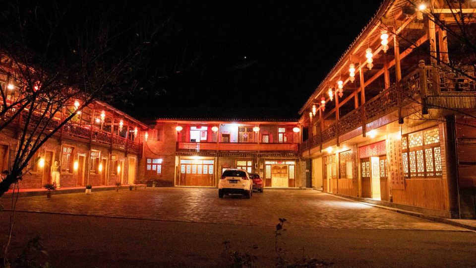 Qifeng Lake Shuijingwan Hotel