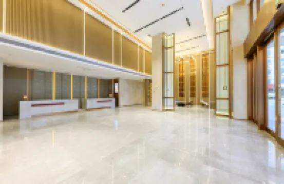 Lavande Hotels Huilai Longjiang Town Government Area Branch