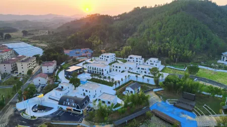 Yunju Hotel (Jiangsha Fishing Village Tourist Resort Branch