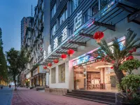 Jintaoyuan Hotel Hotels near Oriental Buddha Capital