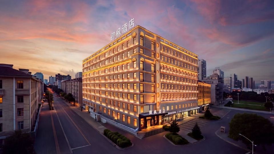 Manzhouli Yufeng Hotel