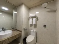 Xia Longsheng Hotel