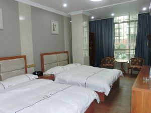 Shixing Jiayi Hotel