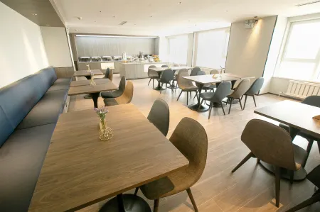 HanTing Hotel (Anshan Zhanqian Wanxianghui)