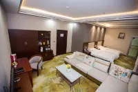 Shizong Tongyuan Hotel