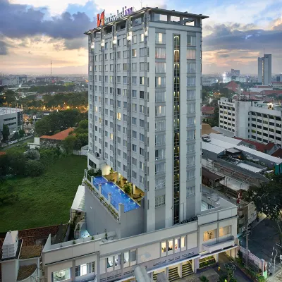 Swiss-Belinn Tunjungan Surabaya Hotels near Museum Surabaya