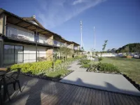 Banyin Yousu Hotel (Shanghai Hongqiao Railway Station National Convention and Exhibition Center)