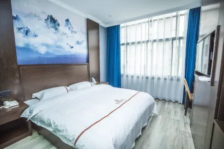 Badong Xinchen Business Hotel Отели в г. Бадун