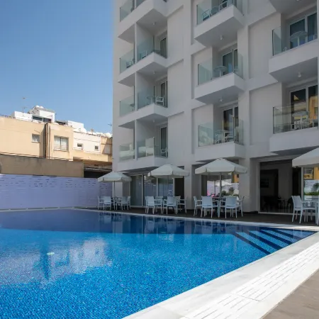 Best Western Plus Larco Hotel
