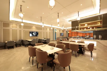 Zijing International Hotel Отели рядом с достопримечательностью «Communication University of China, Nanjing»