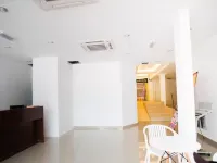 Mesra Boutique Hotel Отели рядом с достопримечательностью «Мечеть Кариах @ Букит Пеландук»