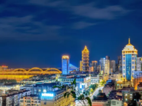 โรงแรมฮับส์บูร์ก ถนนเซ็นทรัล ฮาร์บิน (โบสถ์เซนต์โซเฟีย) โรงแรมในฮาร์บิน