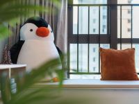 丽途度假公寓(广州融创文旅城店) - 冰雪企鹅主题双床房