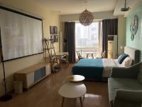 含雅公寓(北京苹果店) - 现代简约一室大床房