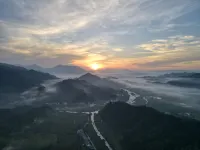 Hidden in mountains and valleys Guesthouse