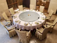 Mudanjiang Kunlun Hotel (Railway Station Pedestrian Street)