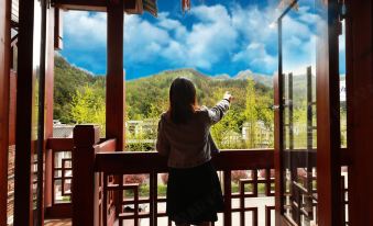 Zhangjiajie Yazhuju Inn