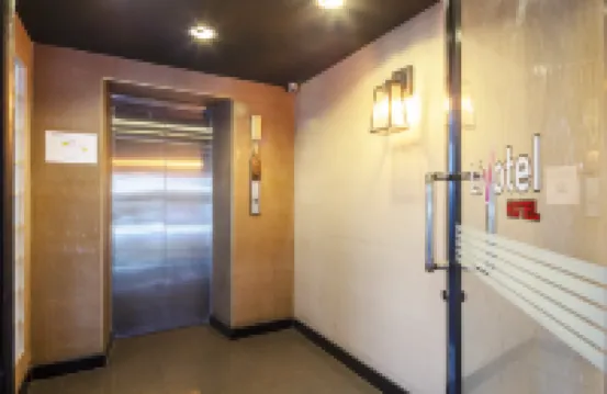 リヴォテル エクスプレス ホテル バンクルアイのホテル