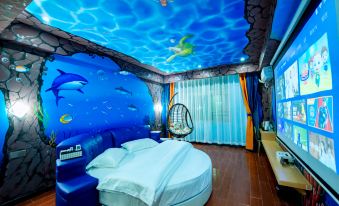 Qiongyu 24-hour Theme Hotel