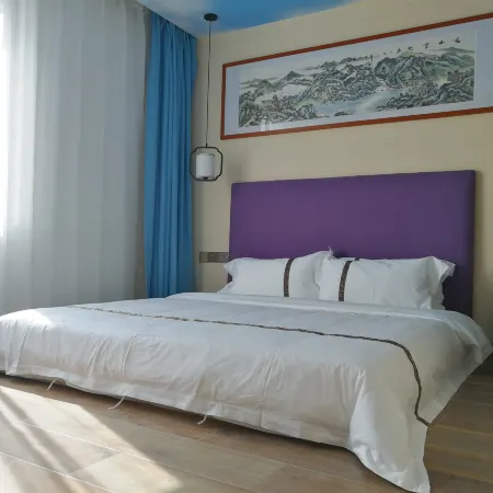 Orange Hotel