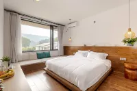 Fang Tang Mountain Lodge
