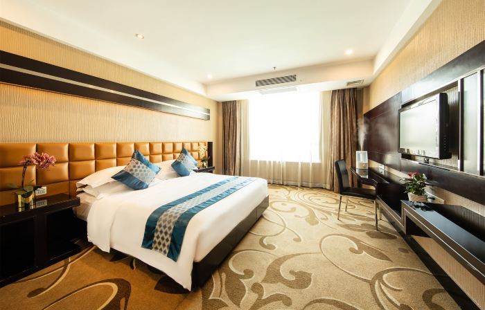Park Lane Yiju Hotel (Jiangmen Taishan Pedestrian Street Pinghu Road)
