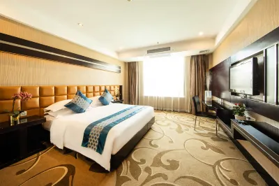 Park Lane Yiju Hotel (Jiangmen Taishan Pedestrian Street Pinghu Road) Hotel di Taishan