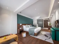 EASE VILLA HOTEL