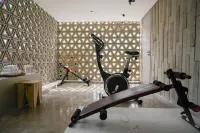 The Dawn of Yihe Hotel