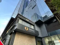 Hidden  Hotel (Xi'an bell  Tower  Yongning Gate Wangfujing) Hotels near Nanmen Square