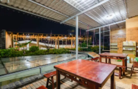 Maitreya Hot Springs Homestay