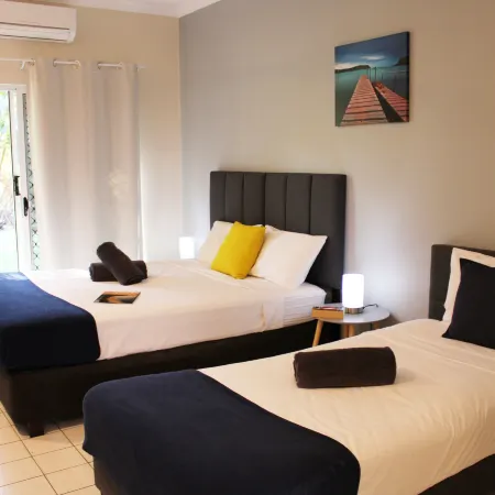 Coral Beach Lodge