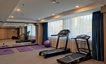 MEHOOD LESTIE Hotel (Tianjin West Station Changhong Park Subway Station)