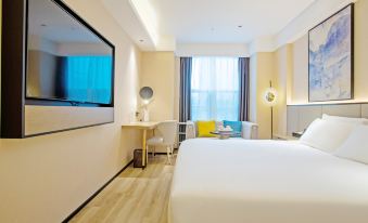 Starway Hotel (Nanchang Honggutan Green Space Twin Tower Wanda Plaza)