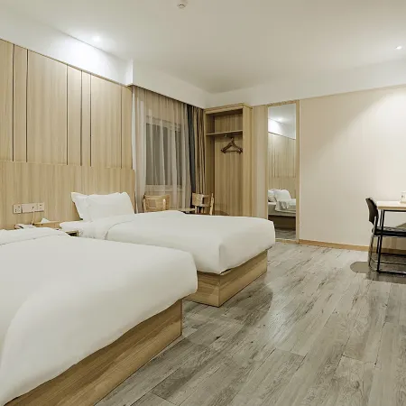 Starway Hotel (Huai'an Jinhu)