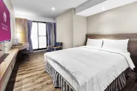 Lan Kwai Fong Garden Hotel