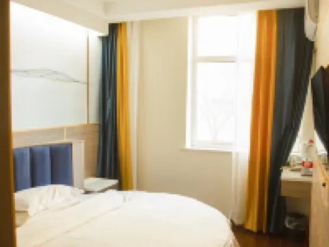 Hanggin Rear Banner Zichen Hotel โรงแรมในฮั่งจินโฮ่วชี