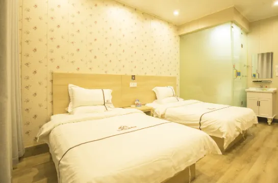 Zhumadian Yili Express Hotel