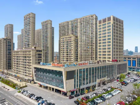HanTing Premium Hotel (Shengzhou) Отели рядом с достопримечательностью «Shengzhou City God Temple»