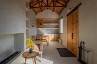 Yueyin Boshe Hongcun Holiday Guesthouse